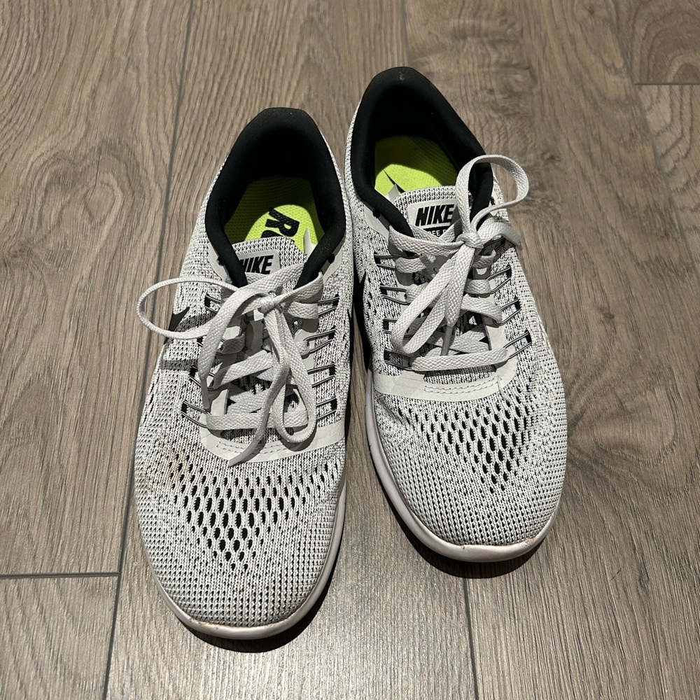 Nike Free Run 👟